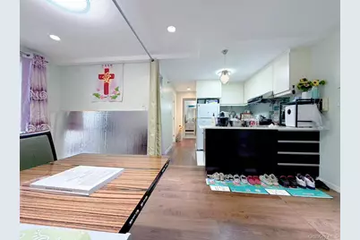 132-03 Sanford Avenue #2D, Flushing, NY 11355 - Photo 6