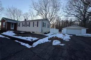 218 Mt Airy Rd, New Windsor, NY 12553 - Photo 2