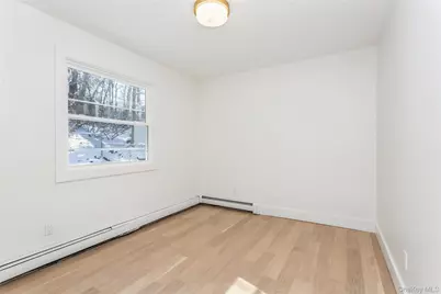 83 Thoreau Court, Yorktown Heights, NY 10598 - Photo 12