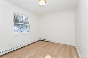 83 Thoreau Ct, Yorktown Heights, NY 10598 - Photo 12