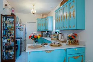 126 Trafalgar Dr, Shirley, NY 11967 - Photo 6