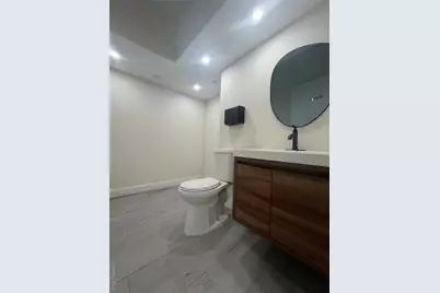 135 Sunrise Highway, Amityville, NY 11701 - Photo 10