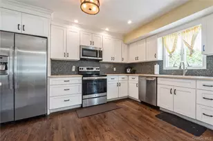 49 Eddie Ave, North Babylon, NY 11703 - Photo 8