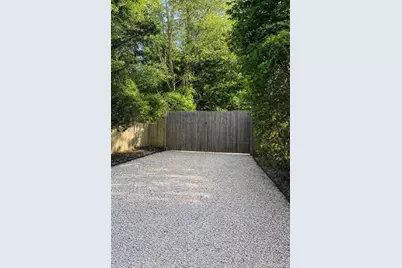 435 Montauk Highway, Westhampton Beach, NY 11978 - Photo 8