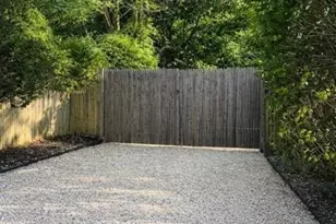 435 Montauk Hwy, Westhampton Beach, NY 11978 - Photo 8