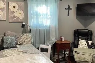 721 Meadow Rd, Smithtown, NY 11787 - Photo 4