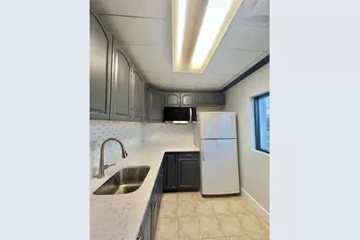 135 Sunrise Highway #Suite B, Amityville, NY 11701 - Photo 10