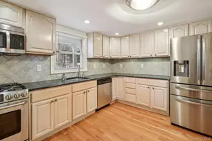 149 Ridge Rd, Valley Cottage, NY 10989 - Photo 6