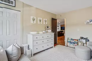 10-24 166th St, Whitestone, NY 11357 - Photo 16