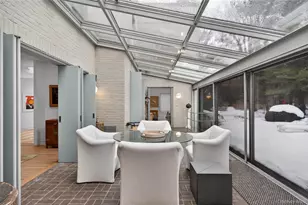 120 Bacon Rd, Old Westbury, NY 11568 - Photo 10