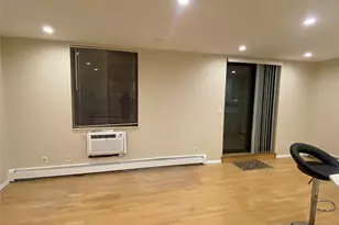 136 17 Maple Ave, Flushing, NY 11355 - Photo 6