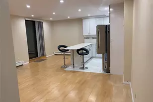 136 17 Maple Ave, Flushing, NY 11355 - Photo 4