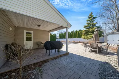 22 Northumberland Drive, Shoreham, NY 11786 - Photo 36