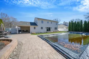 22 Northumberland Dr, Shoreham, NY 11786 - Photo 44