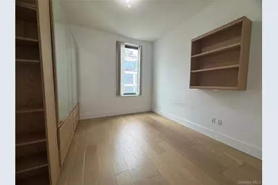 2218 Jackson Avenue #1006, Long Island City, NY 11101 - Photo 4