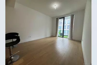 2218 Jackson Avenue #1006, Long Island City, NY 11101 - Photo 8