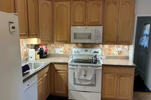 9 Sycamore Dr, Hyde Park, NY 12538 - Photo 12