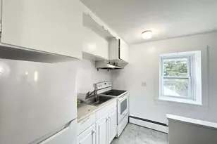 1612 Main St, Pleasant Valley, NY 12569 - Photo 10