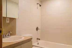 1081 Bay Shore Ave, Bay Shore, NY 11706 - Photo 16