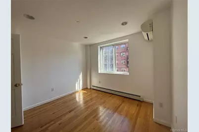 14105 Cherry Avenue #4D, Flushing, NY 11355 - Photo 2