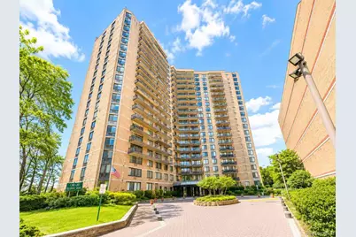 138-35 Elder Avenue #9C, Flushing, NY 11355 - Photo 1