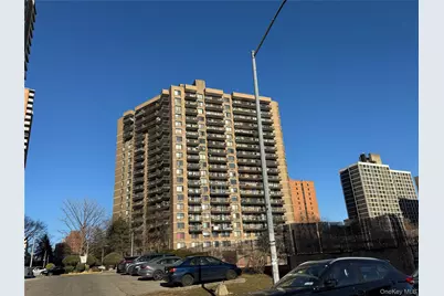 138-35 Elder Avenue #9C, Flushing, NY 11355 - Photo 1