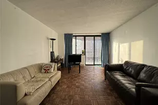 138-35 Elder Ave, Flushing, NY 11355 - Photo 10