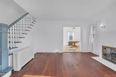 1357 Langdon Boulevard, Rockville Centre, NY 11570 - Photo 4