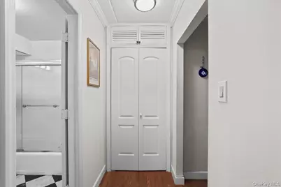 130 Colonial Parkway #1F, Yonkers, NY 10710 - Photo 16