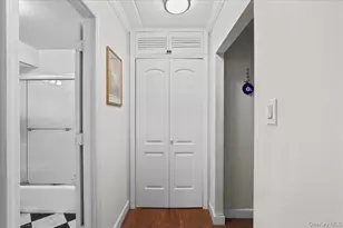 130 Colonial Pkwy, Yonkers, NY 10710 - Photo 16