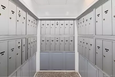 130 Colonial Parkway #1F, Yonkers, NY 10710 - Photo 20