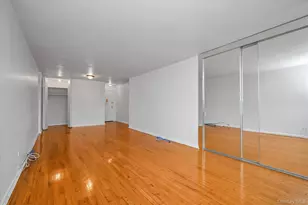 23-25 Bell Blvd, Bayside, NY 11360 - Photo 4