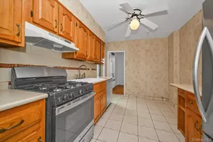 23-25 Bell Blvd, Bayside, NY 11360 - Photo 6