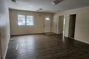 556 Taylor Ave, Patchogue, NY 11772 - Photo 2