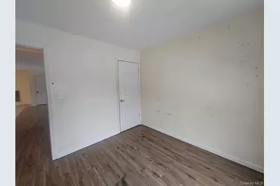 556 Taylor Avenue, Patchogue, NY 11772 - Photo 10