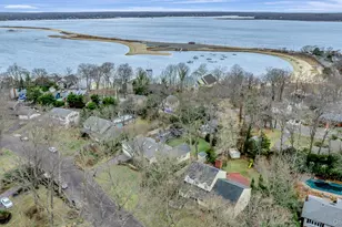 34 Peterborough Dr, Northport, NY 11768 - Photo 36