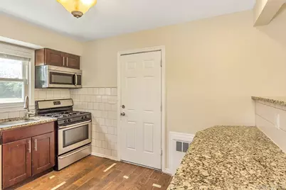 3 Cambridge Street, Glen Cove, NY 11542 - Photo 22