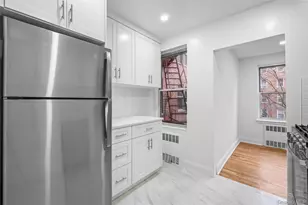 65-35 Yellowstone Blvd, Forest Hills, NY 11375 - Photo 12