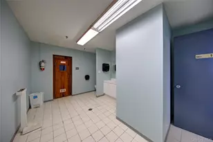 235 W Park Ave, Long Beach, NY 11561 - Photo 26