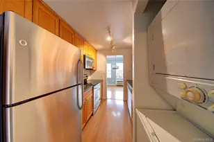 235 W Park Ave, Long Beach, NY 11561 - Photo 14