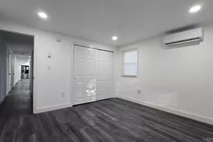 135 Village Cir W, Manorville, NY 11949 - Photo 16