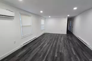 135 Village Cir W, Manorville, NY 11949 - Photo 10