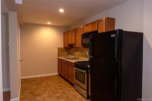 58 N Grant Ave, Congers, NY 10920 - Photo 4