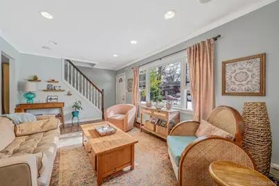 52 Grant Street, East Northport, NY 11731 - Photo 4