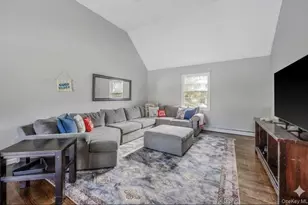 52 Grant St, East Northport, NY 11731 - Photo 8