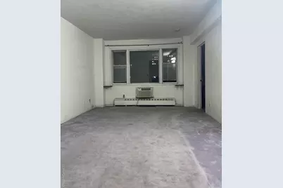 89-15 Parsons Blvd #6D, Jamaica, NY 11432 - Photo 2