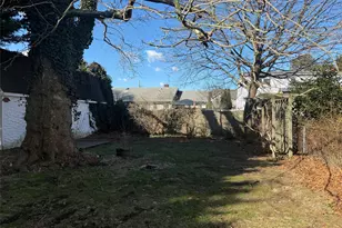 143 East Ave, Hicksville, NY 11801 - Photo 4