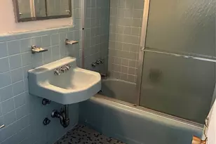 3215 H Ave, Brooklyn, NY 11210 - Photo 22