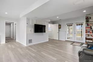 651 Andover Rd, Valley Cottage, NY 10989 - Photo 4