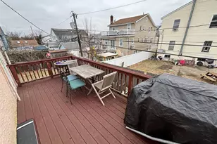 329 E Chester St, Long Beach, NY 11561 - Photo 2